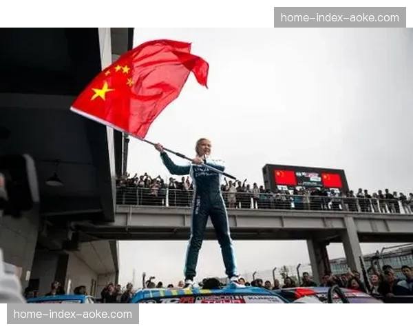 确认:苏格兰国脚芬·拉塞尔下赛季将离开 Racing 92,加盟日本联赛 确认:苏格兰国脚芬·拉塞尔下赛季将离开 Racing 92,加盟日本联赛